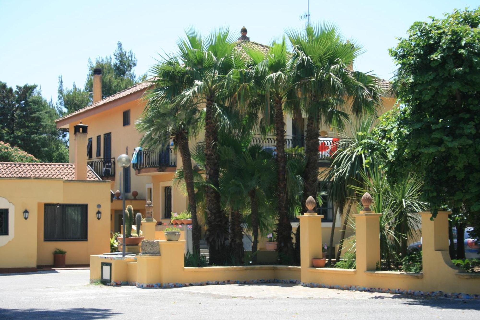 Hotel Villa Rita Paestum Exteriör bild