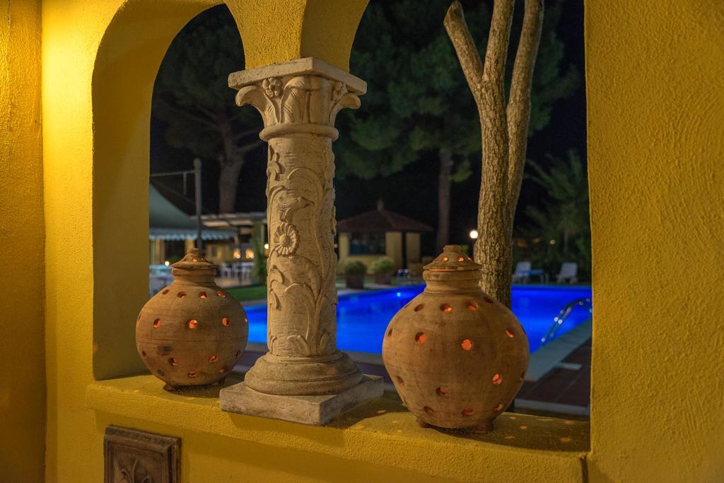 Hotel Villa Rita Paestum Exteriör bild
