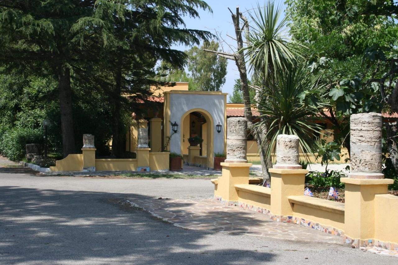 Hotel Villa Rita Paestum Exteriör bild